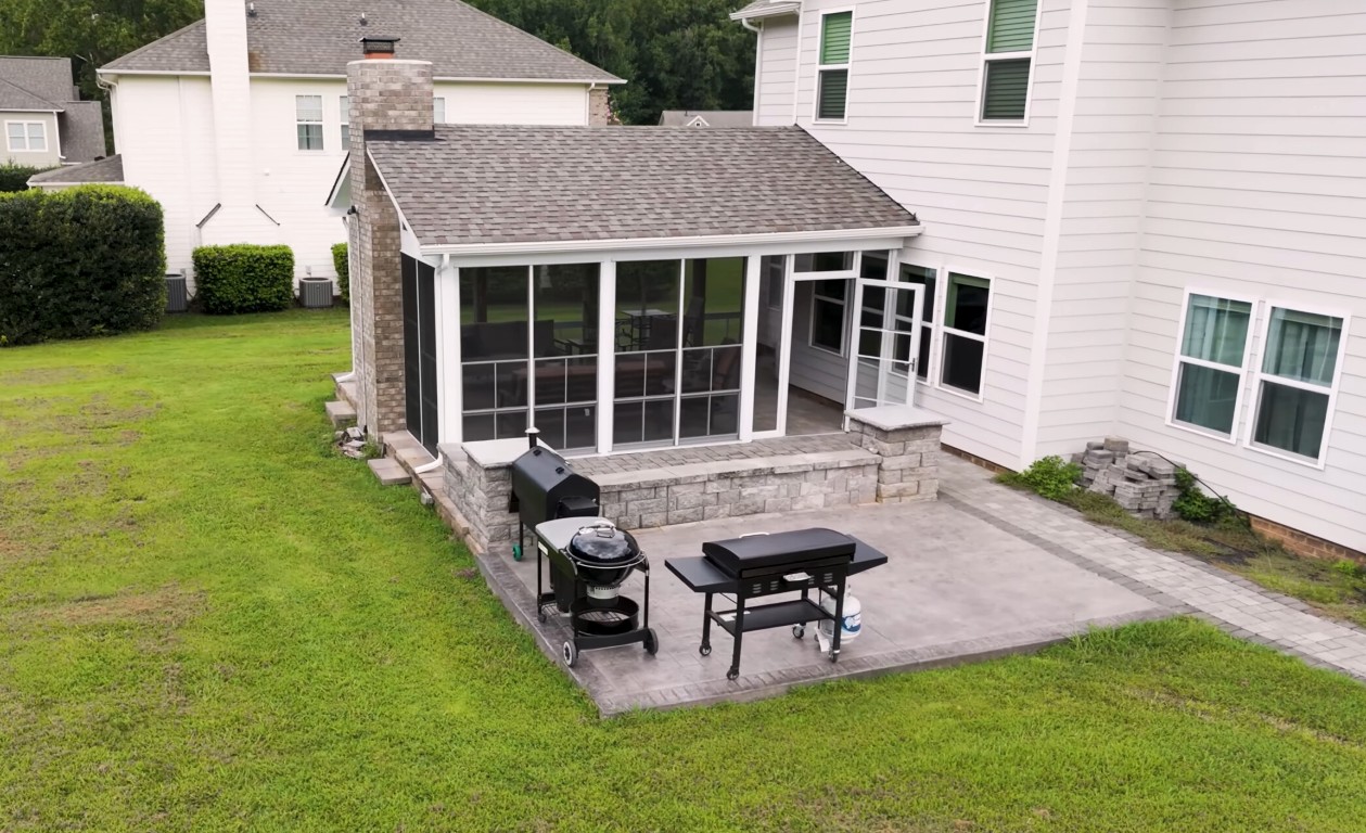 Screen Rooms service in Tracy, CA