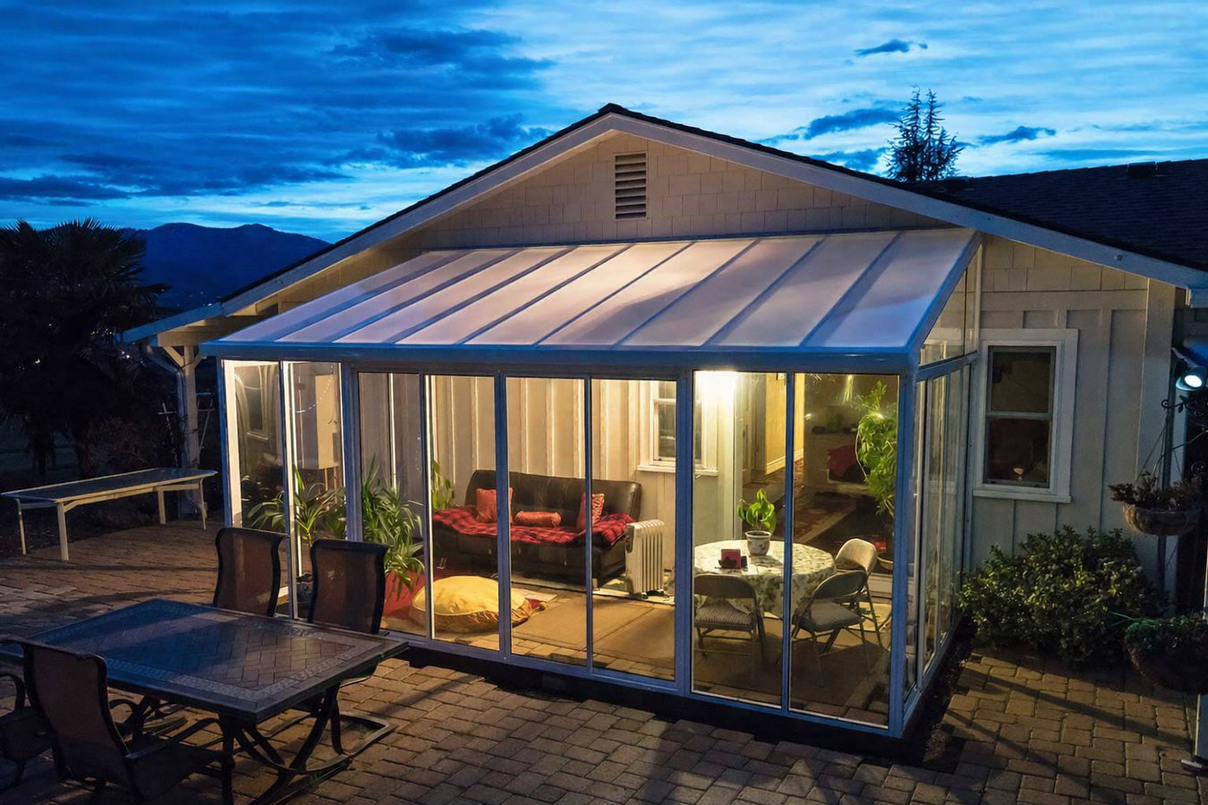 Enclosed Patio Rooms in Tracy, CA